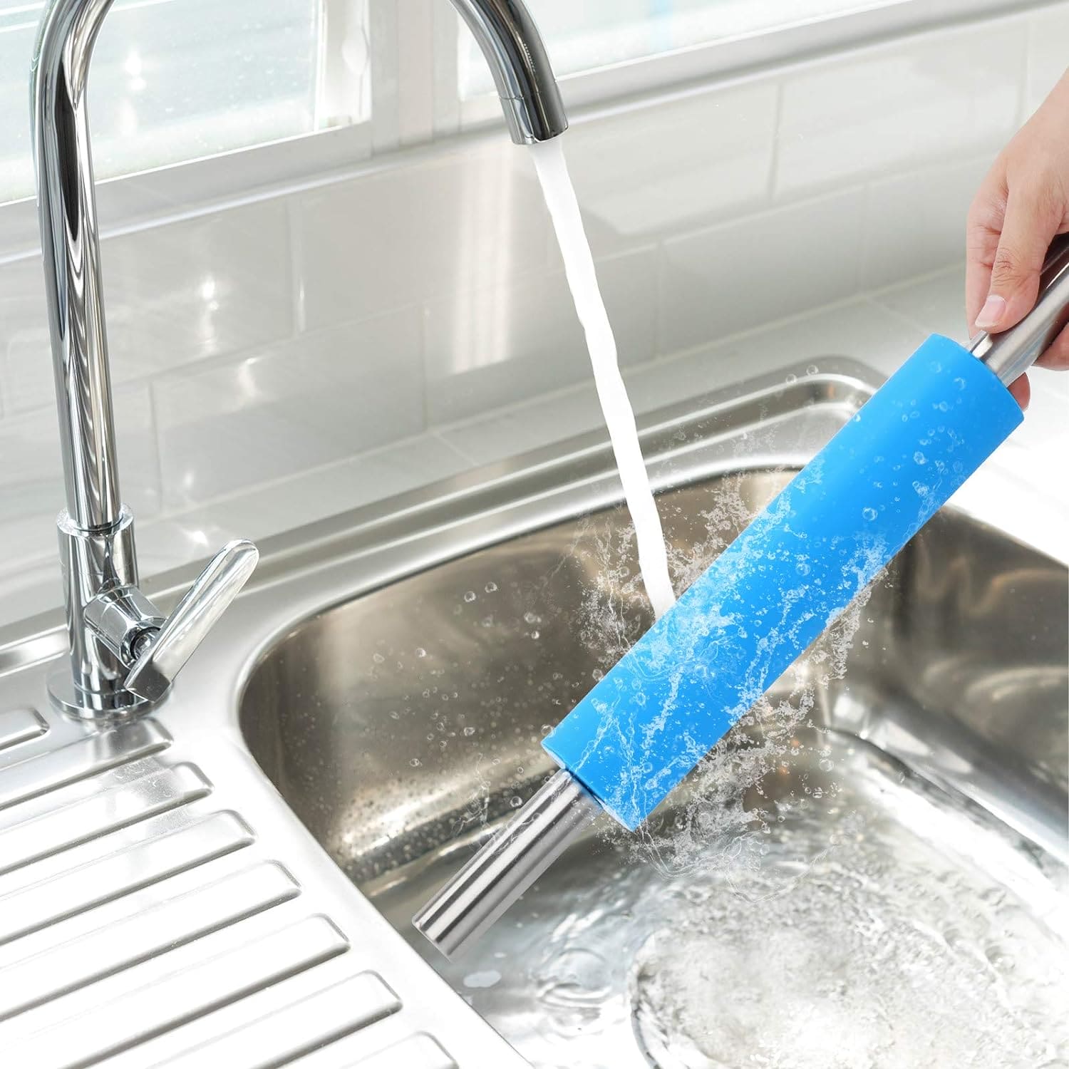 Metal Kitchen Roti Belan, Silicone Flour Stick Rolling Pin, Steel Handle Dough Roller, Non-Stick Dough Roller Metal Kitchen Roti Belan, Silicone Flour Stick Rolling Pin, Steel Handle Dough Roller, Non-Stick Dough Roller